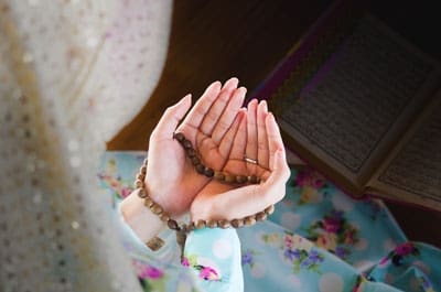 praying-girl.jpg